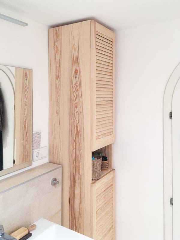 This is Wood Massivholz Badmöbel